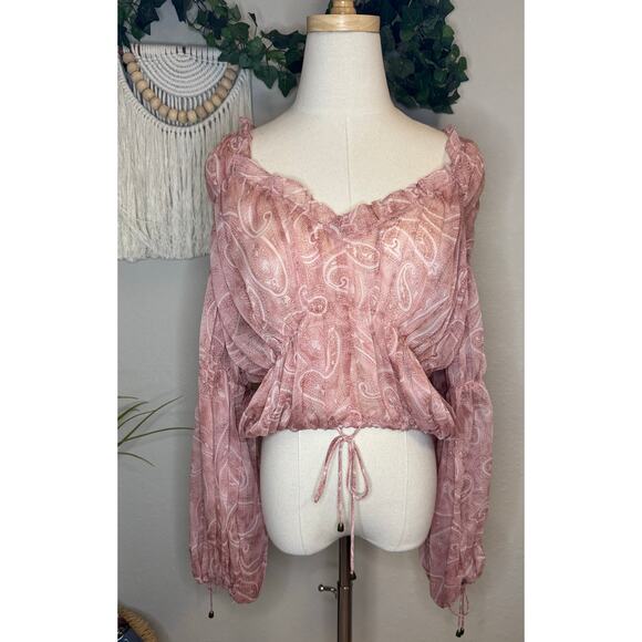 Saints + Secrets Sheer Pink Long Sleeve Top sz M - Picture 6 of 6